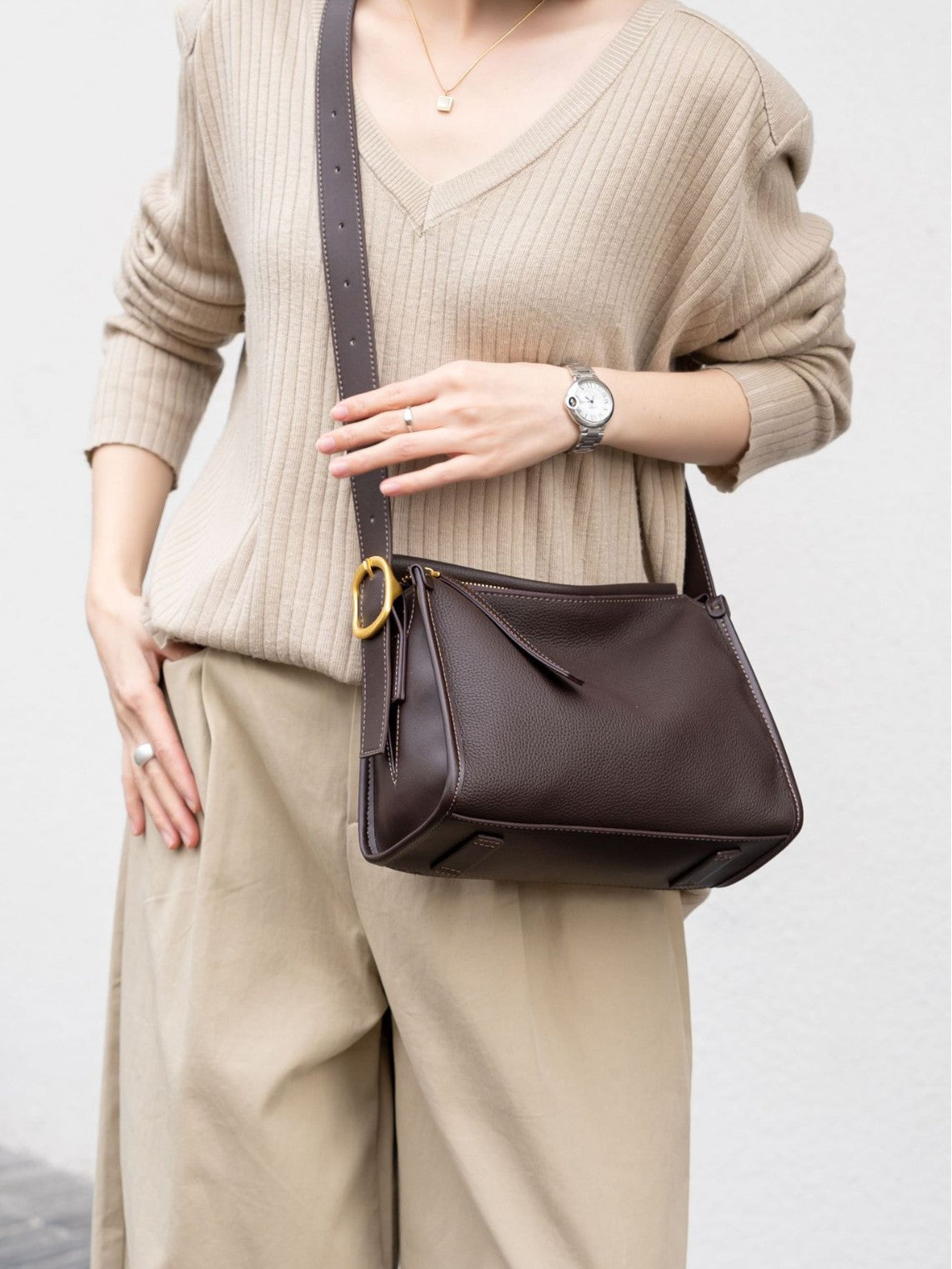 Baidie Genuine Leather Shoulder Bag – Large Capacity Cowhide Commuter Crossbody