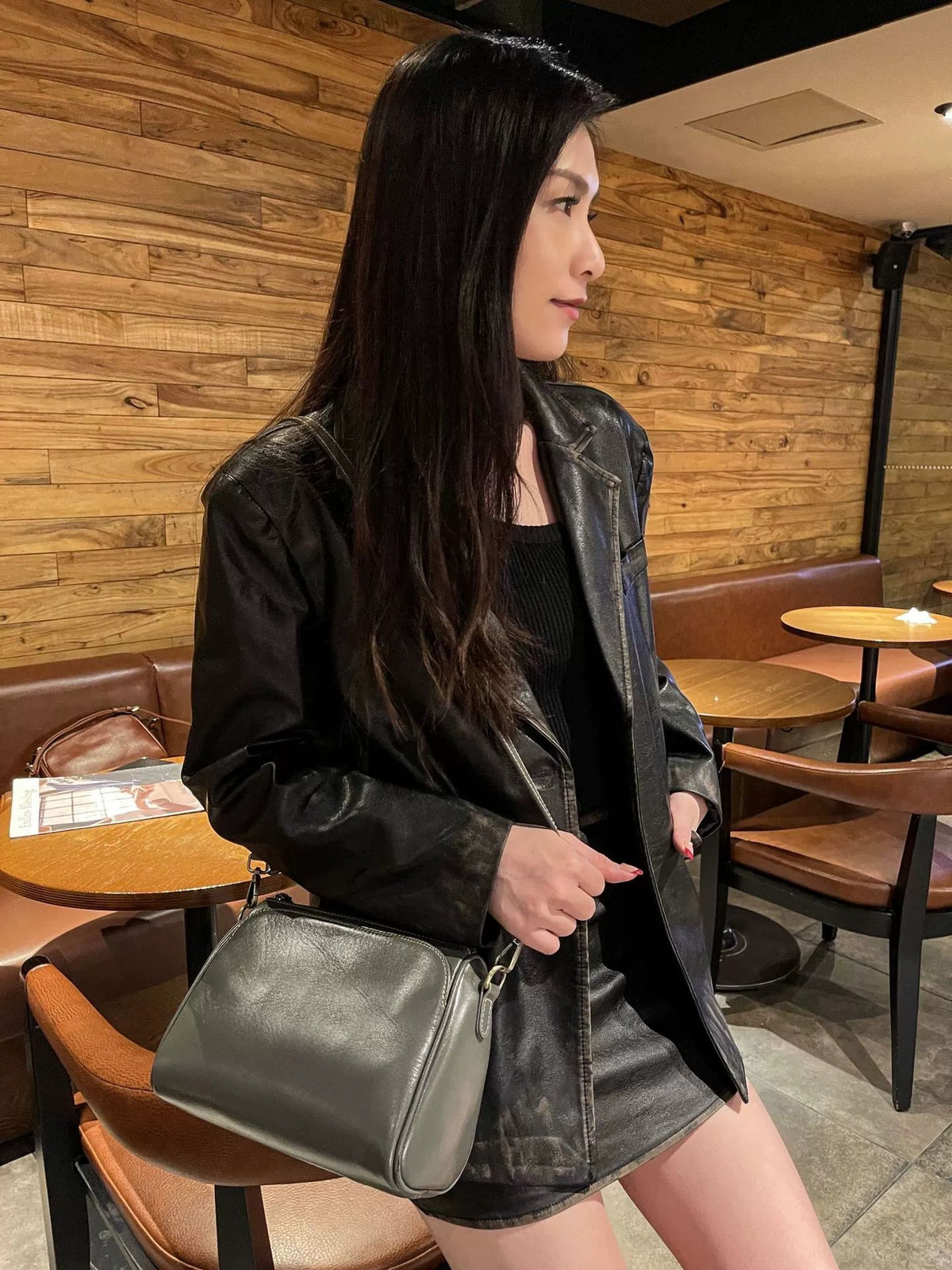 Genuine Leather Crossbody Pillow Bag – Top-Layer Cowhide Shoulder Bag for Women