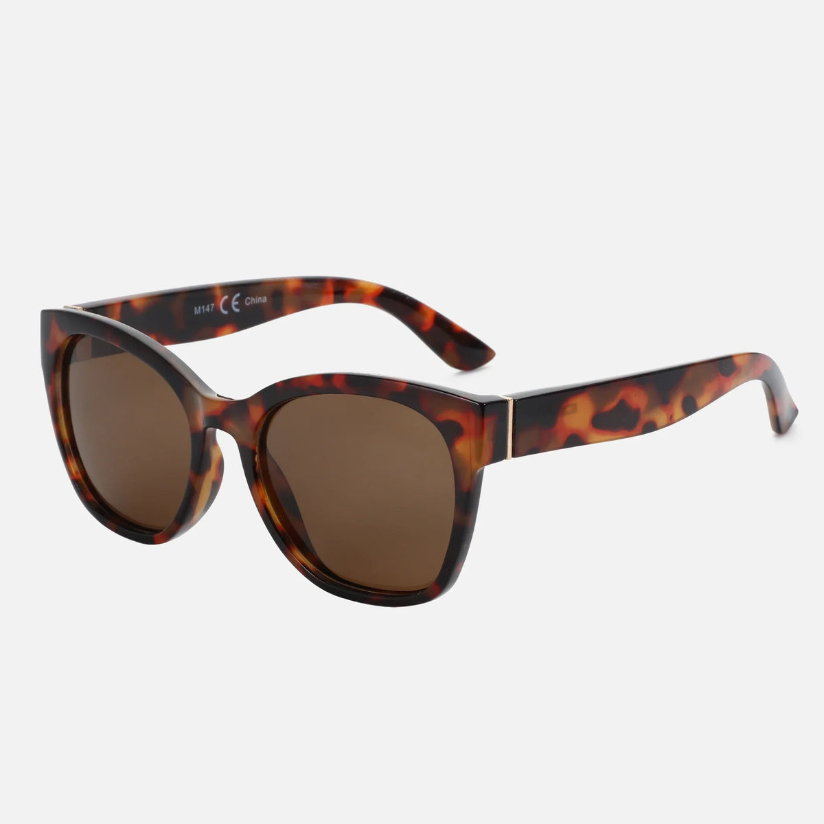 ZENOTTIC Oversized Cat Eye Polarized Sunglasses – UV400 Retro Shades for Women