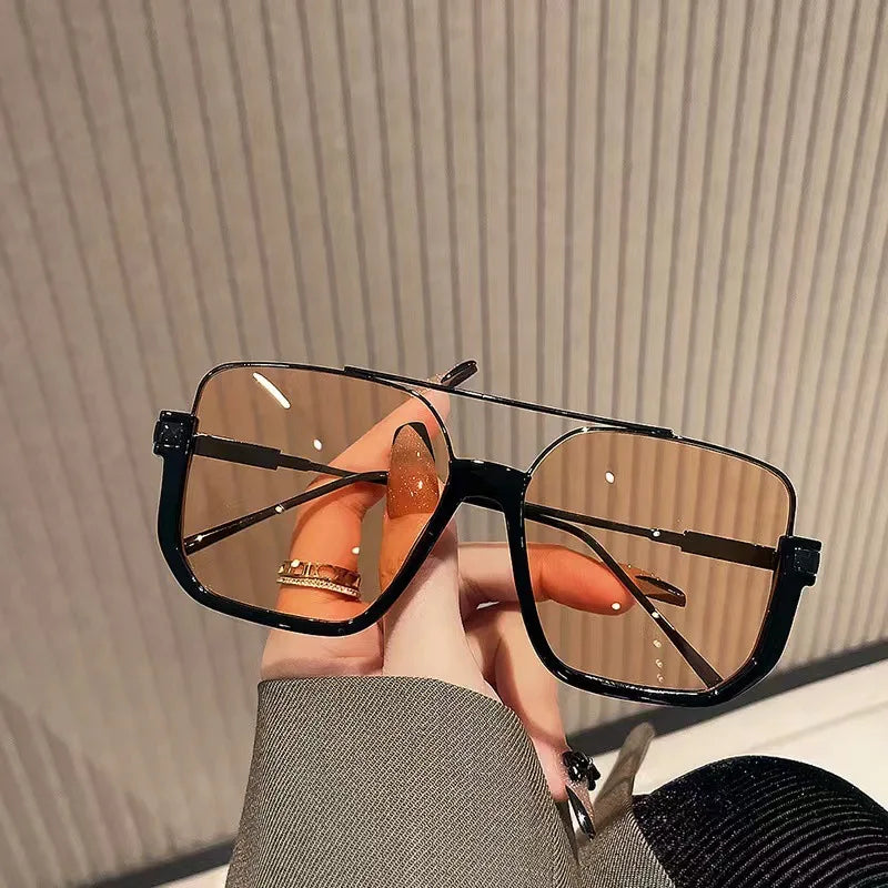 Oversized Square Sunglasses – UV400 Fashion Shades for Women & Men