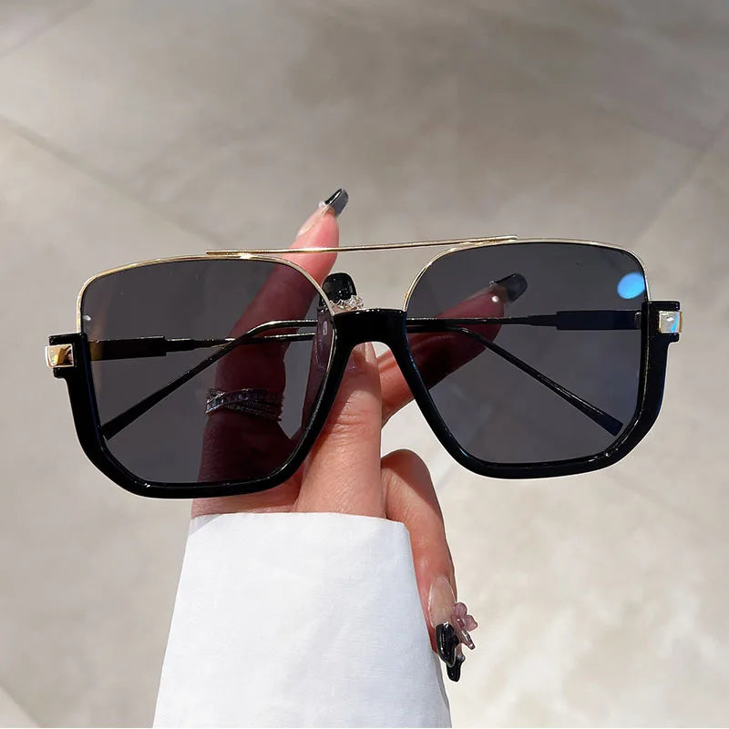 Oversized Square Sunglasses – UV400 Fashion Shades for Women & Men