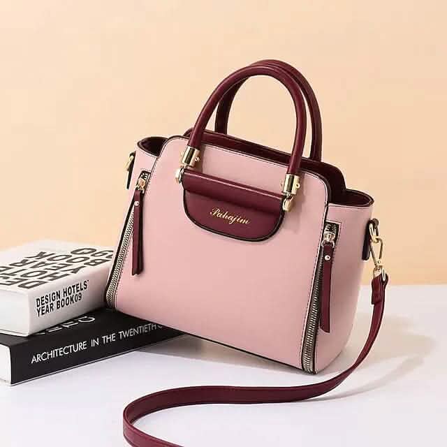 Women's Crossbody Handbag – Compact Everyday Shoulder Bag